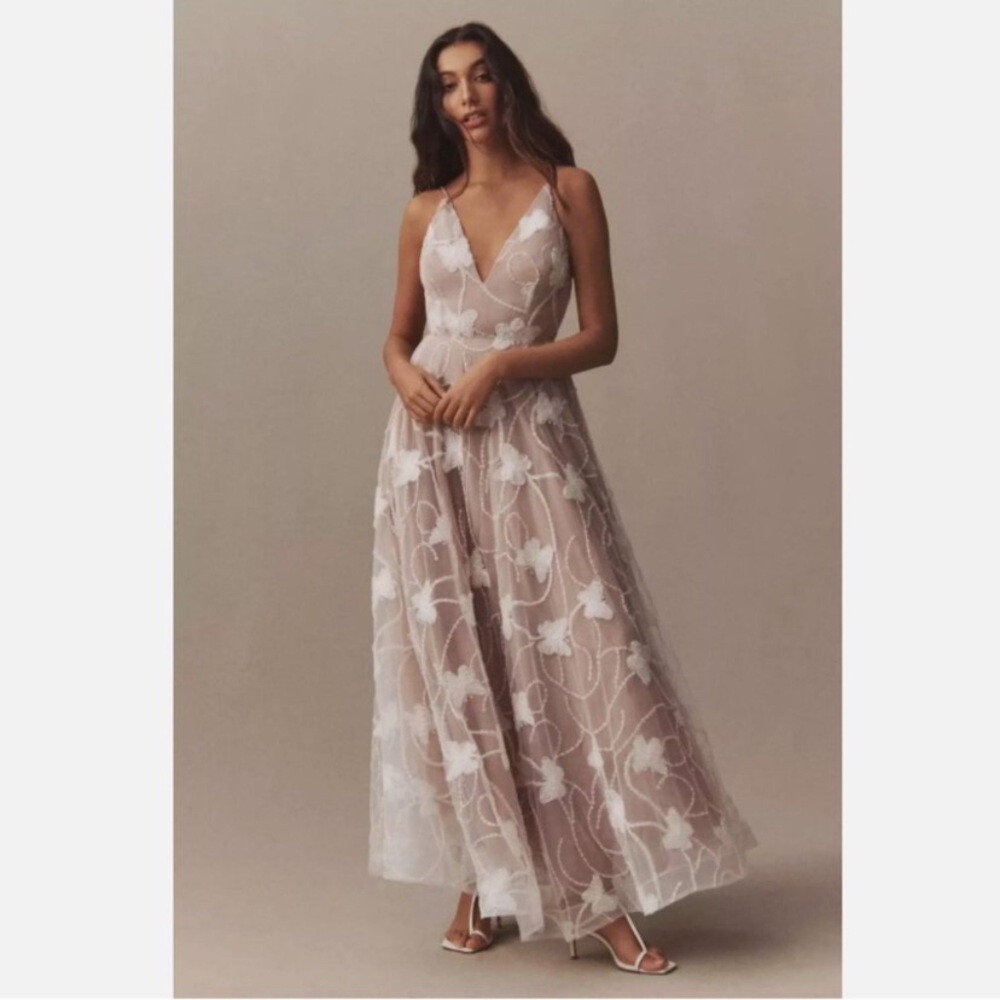 Anthropologie BHLDN Helsi Josephine Butterfly‎ Printed V-Neck 3D Gown Size Large